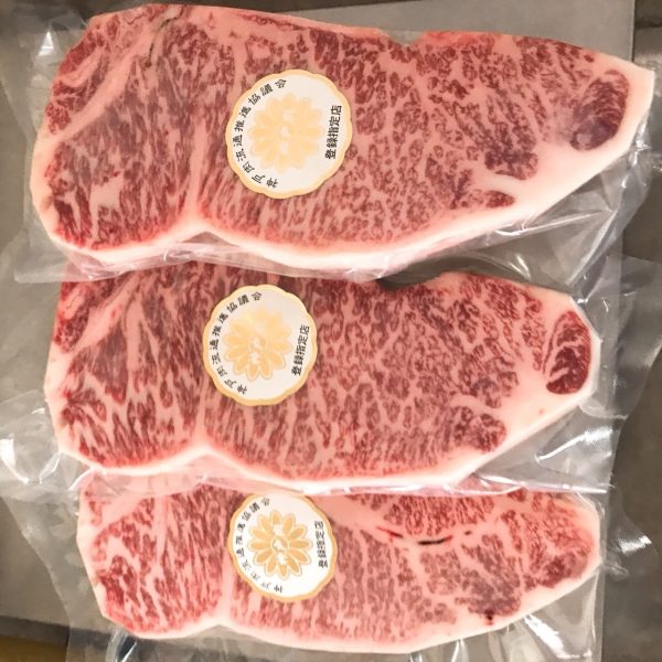 Kobe Striploin A5 เนื้อโกเบ